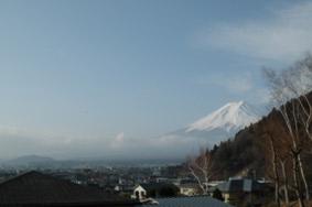 池の元遺跡周辺から見た富士