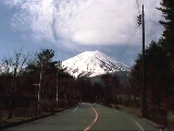 富士北麓公園からの富士山４月５日
